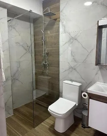Hostel Rrahmani *